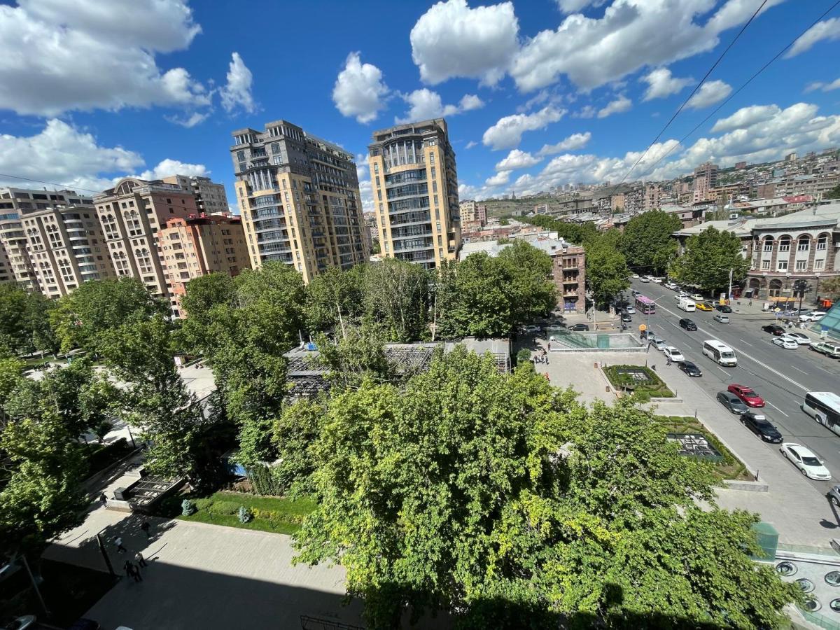 Panorama Apartments Erévan Extérieur photo